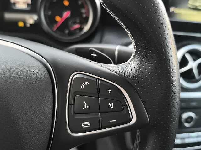 Mercedes-Benz A 180 A 180 d Automatic Sport