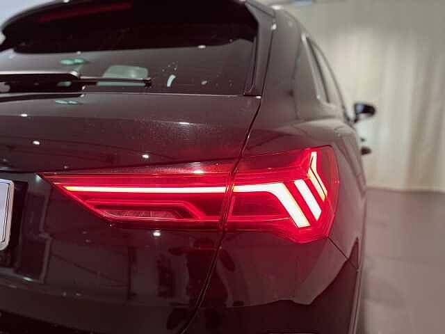 Audi Q3 35 TDI S tronic Business Advanced