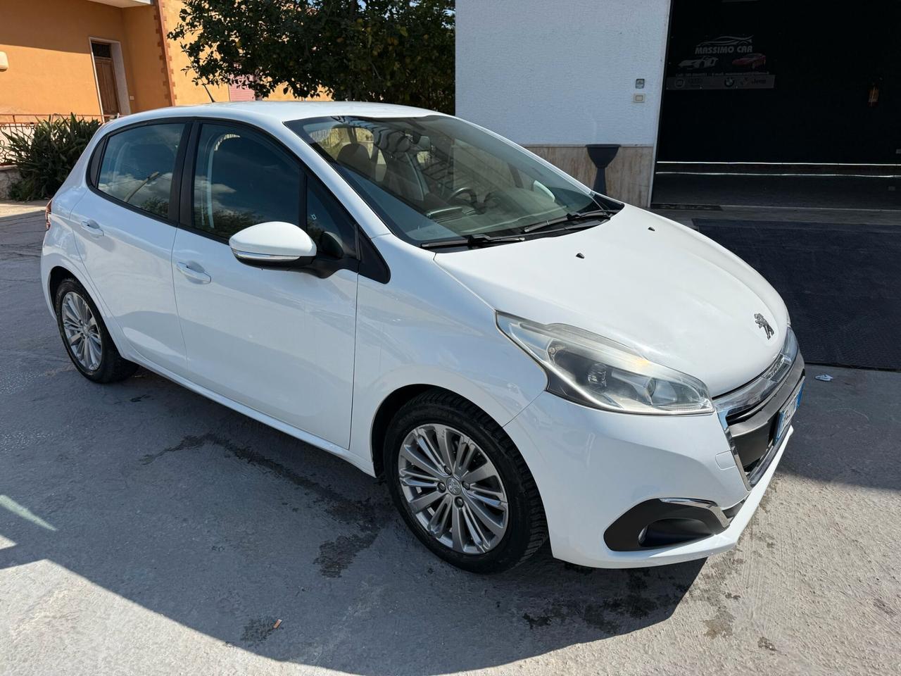 Peugeot 208 PureTech 82 5 porte Active