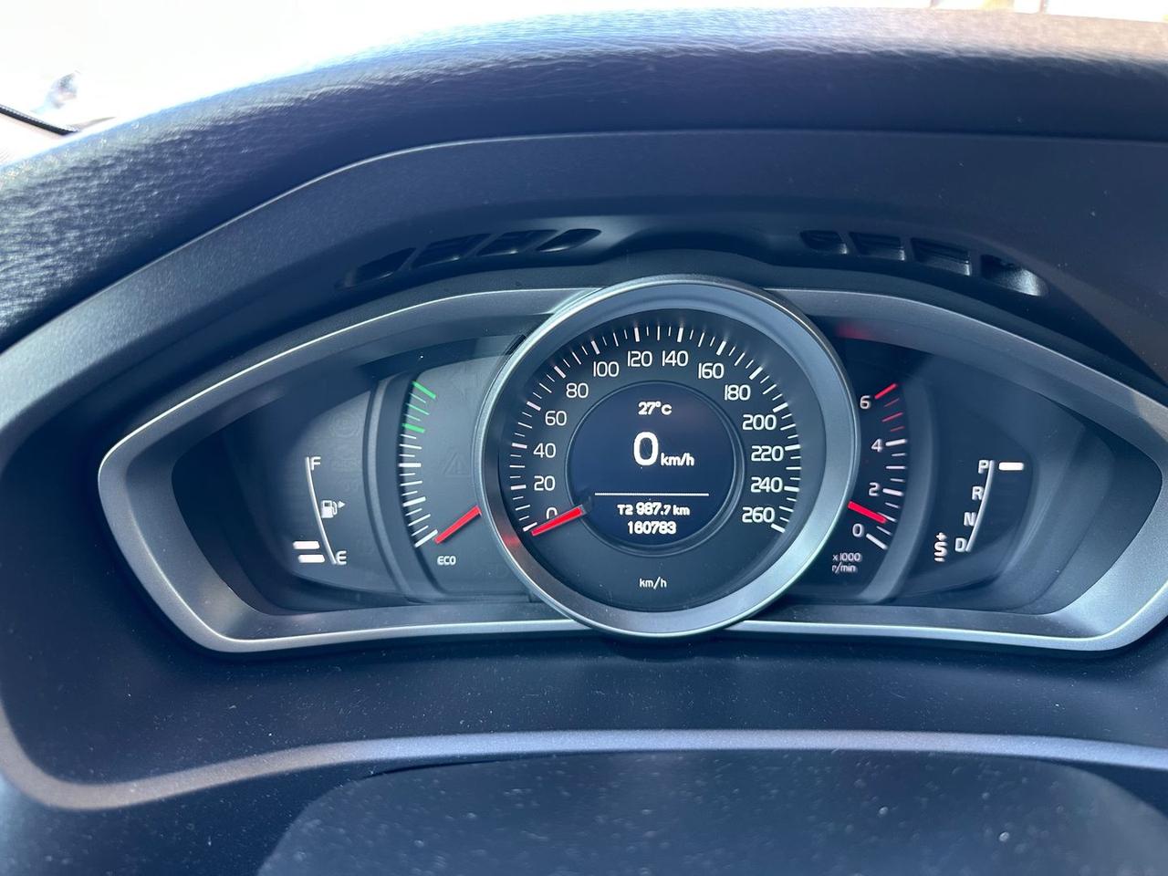 Volvo V40 D2 Momentum Geartronic #10585