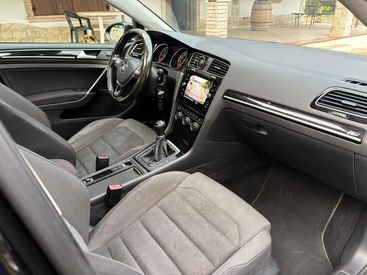 Volkswagen Golf 2.0 TDI 5p. INTERNO R-LINE