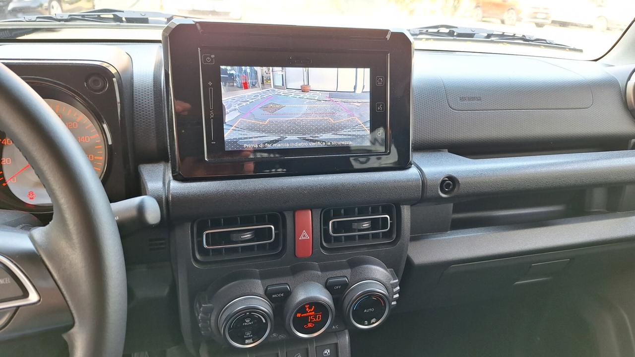Suzuki Jimny 1.5 5MT Top