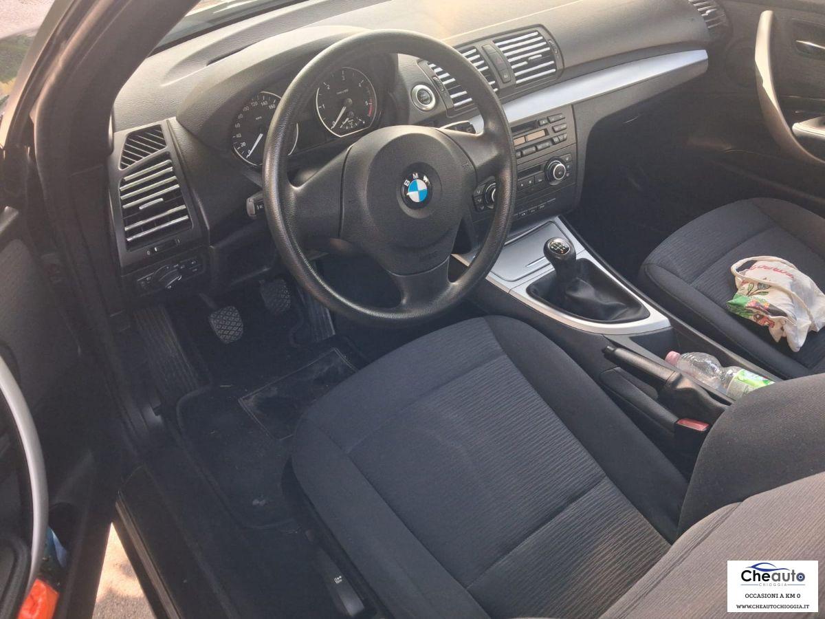 BMW - Serie 1 - 118d 3 porte Attiva DPF