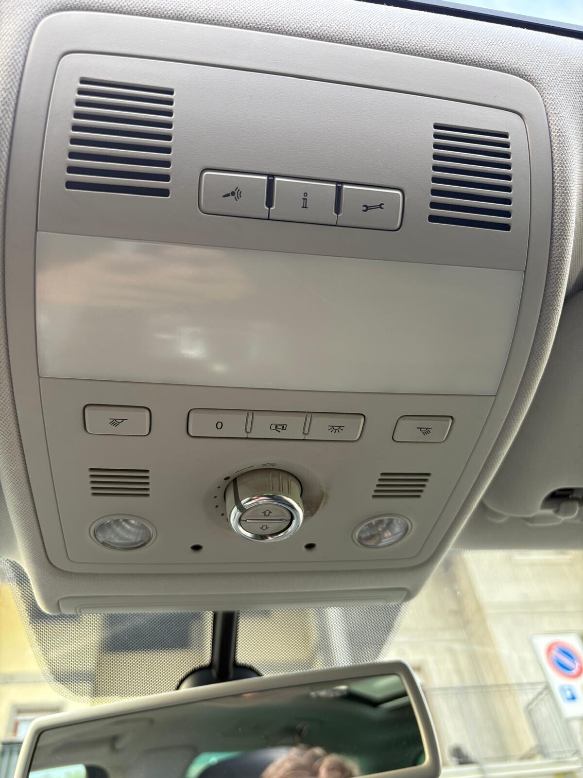 Volkswagen Touareg EXECUTIVE 3.0 V6 245cv