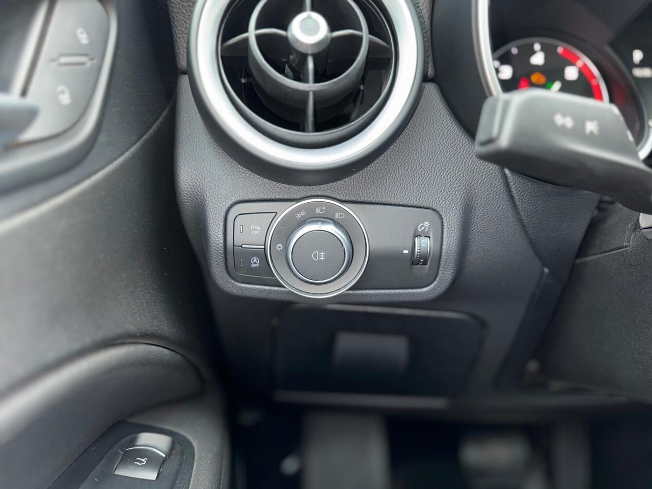 Alfa Romeo Stelvio 2.2 Turbodiesel 190 CV AT8 Q4 B