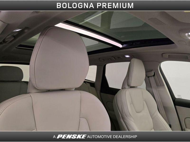 Volvo XC60 B4 (d) AWD Geartronic Inscription
