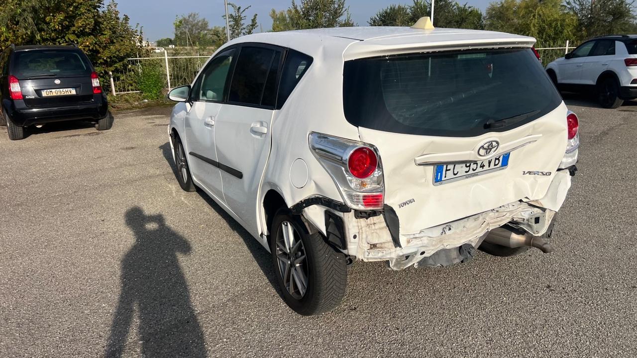Toyota Verso 1.6 D-4D Style PER OPERATORE DEL SETTORE
