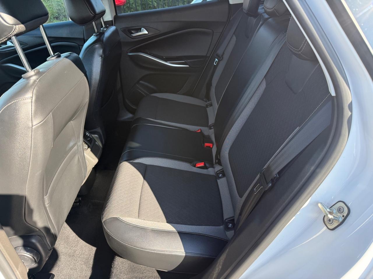 Opel Grandland 1.2 Turbo 130cv Automatica GS Line