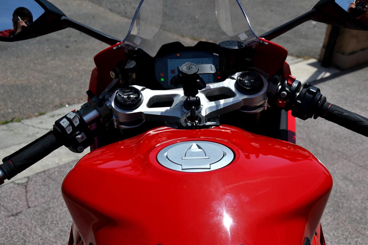 Ducati Panigale V2 PANIGALE V2