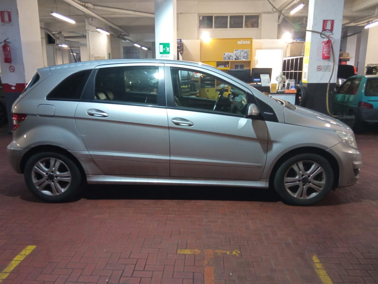 Mercedes-benz B 180 BlueEFFICIENCY Sport 116CV