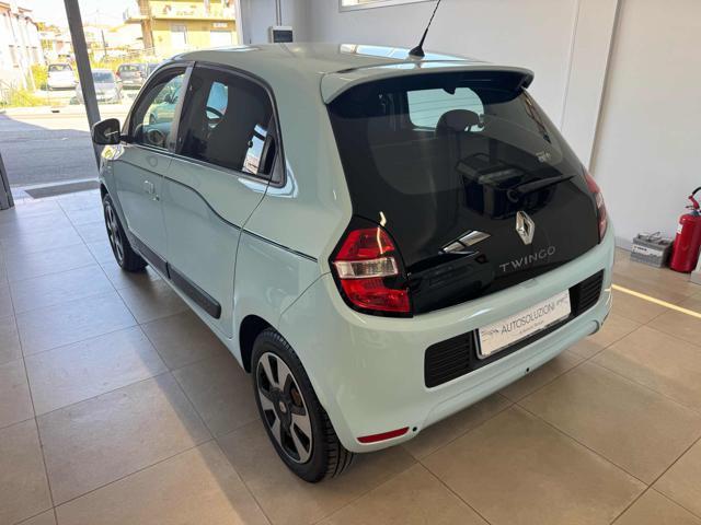 RENAULT Twingo SCe EDC Lovely