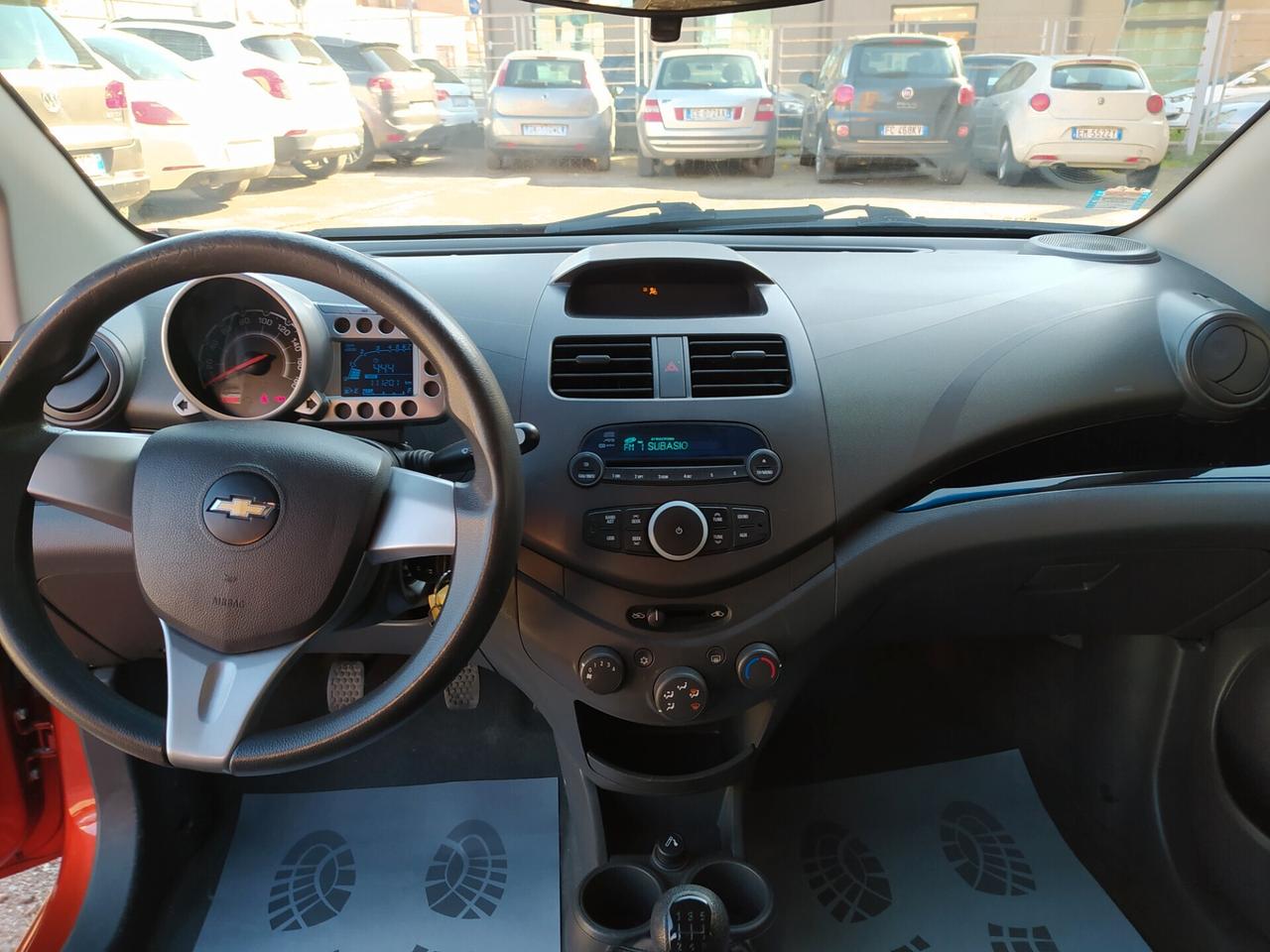 Chevrolet Spark 1.0 5porte Neopatentati