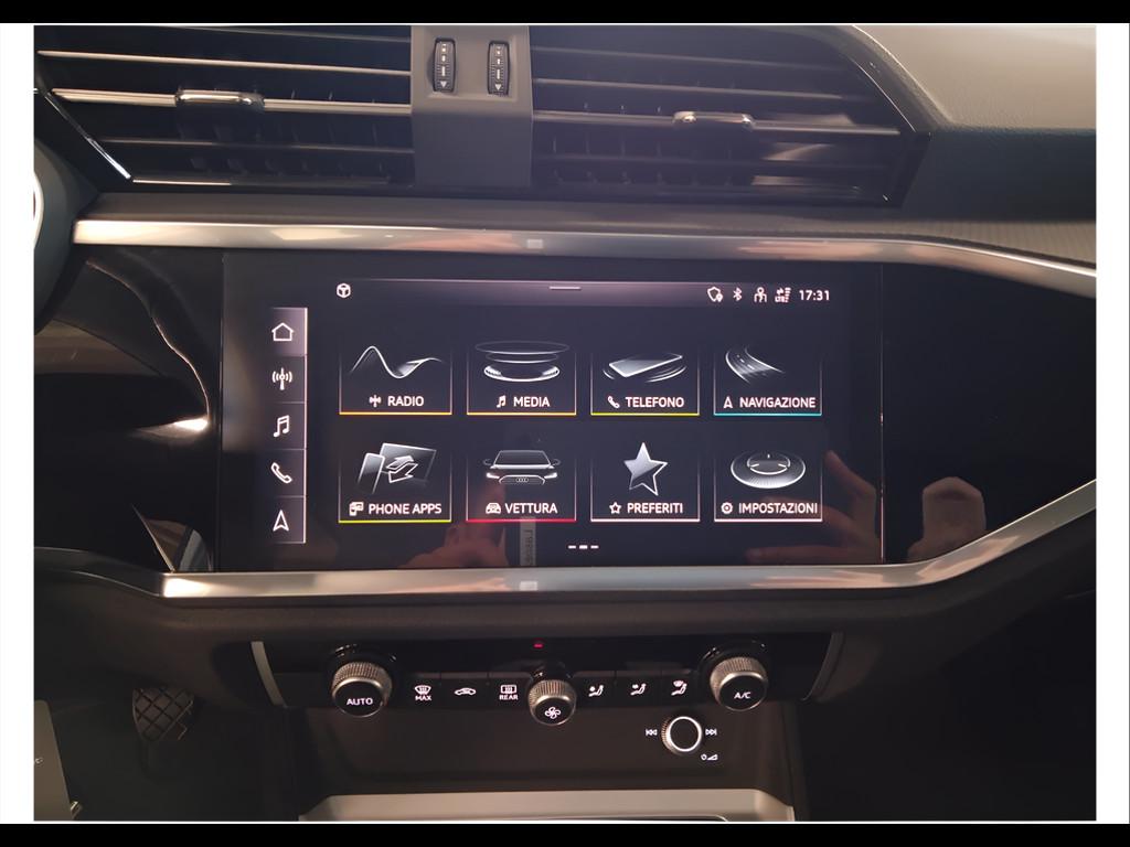 AUDI Q3 II 2018 - Q3 35 2.0 tdi Business Advanced