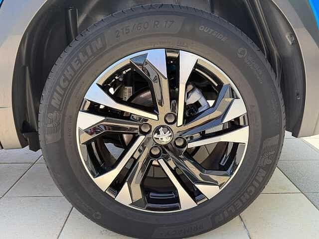 Peugeot 2008 BlueHDi 110 S&S Allure Pack
