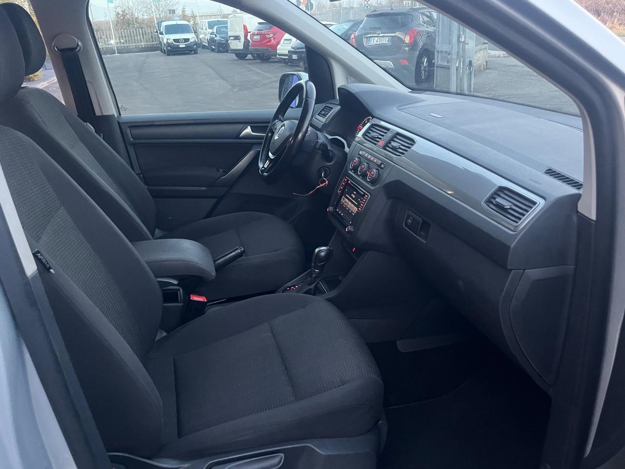 Volkswagen Caddy 2.0 TDI DSG Maxi 7 POSTI BlueM