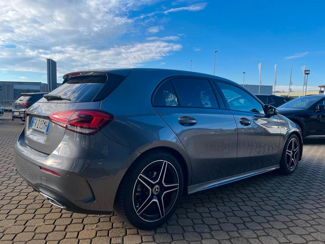 Mercedes-benz A 180 Automatic Premium AMG, UNCO PROPRIETARIO