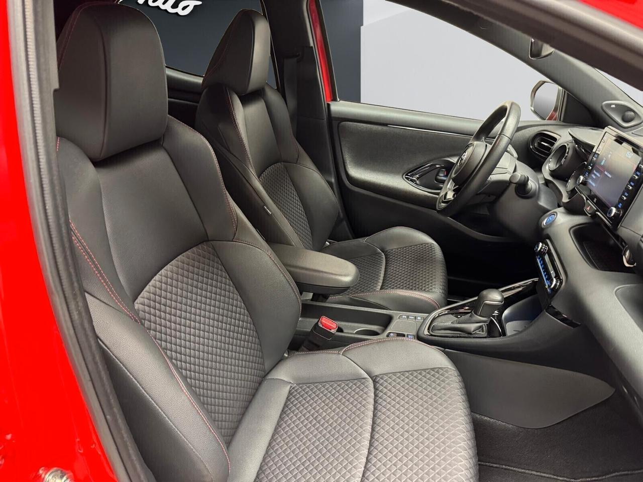 Toyota Yaris 1.5h Premiere *PROMO*