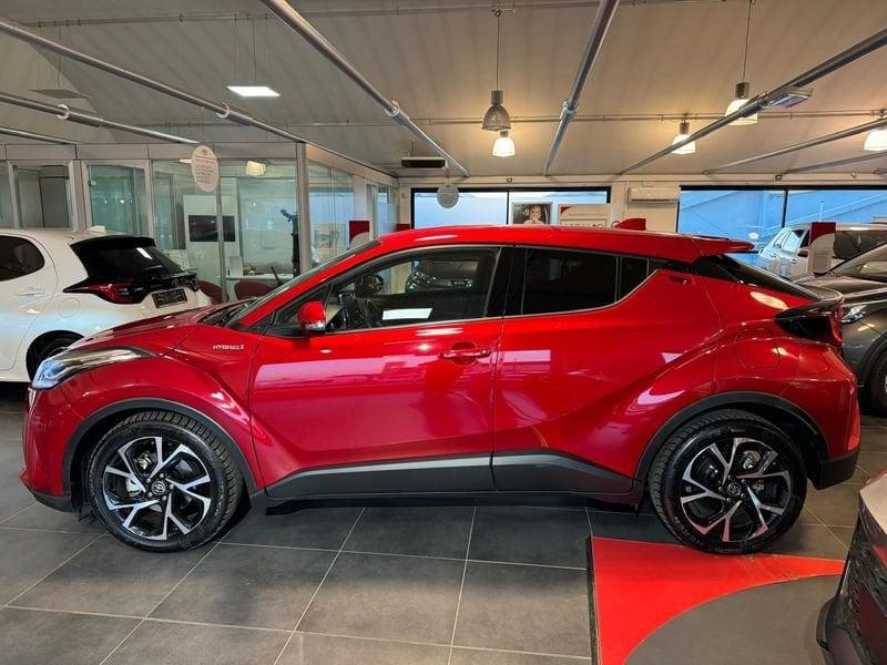 Toyota C-HR 1.8 Hybrid E-CVT Trend