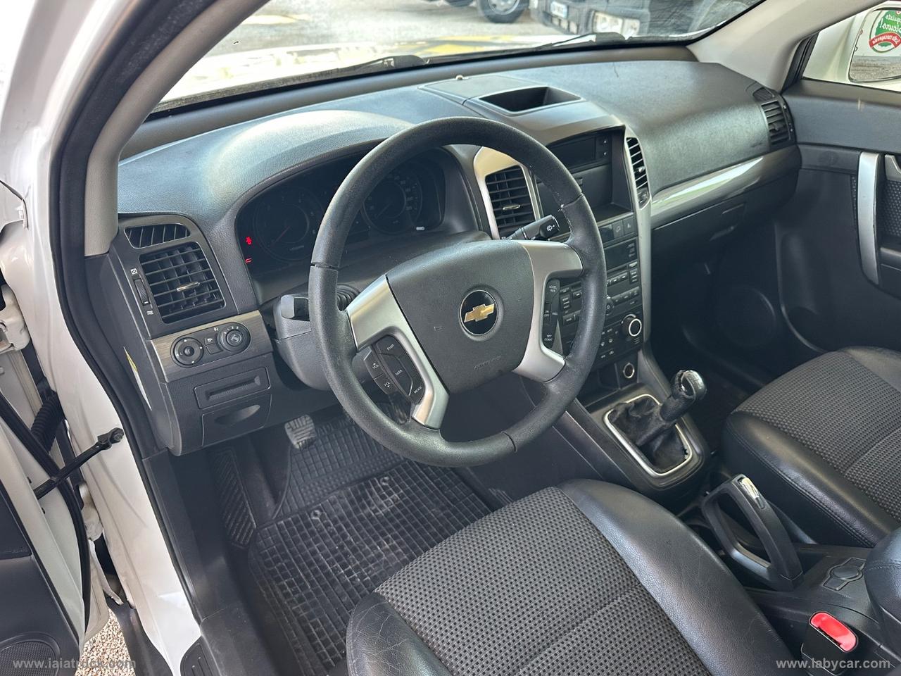 CHEVROLET Captiva 2.0 VCDi 2WD 7 POSTI