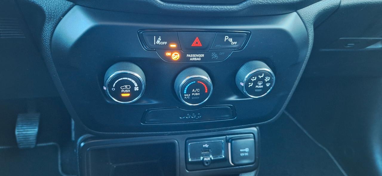 Jeep Renegade 1.6 Mjt 130 CV Longitude