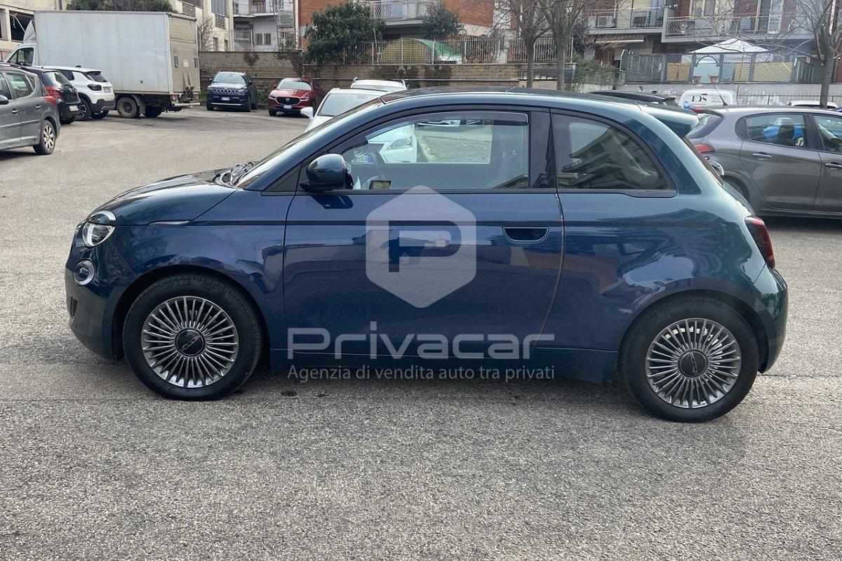 FIAT 500e 3+1 42 kWh Icon