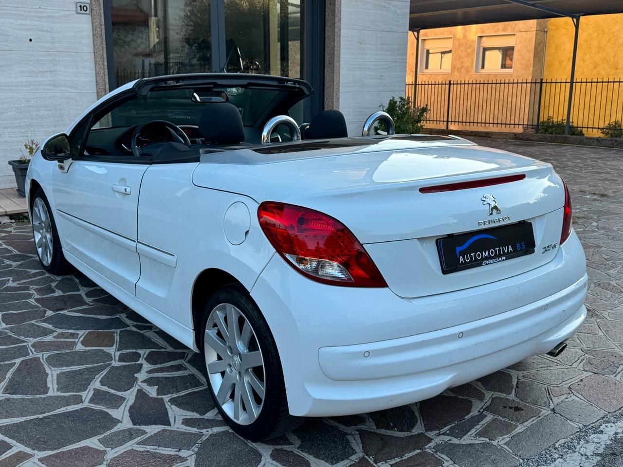 Peugeot 207 1.6 8V HDi 112CV CC Allure