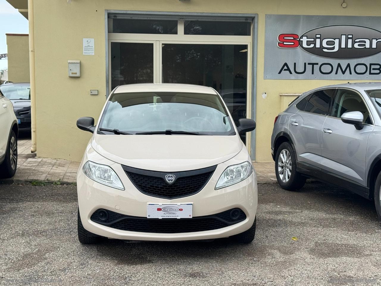 LANCIA Ypsilon 1.2 69 CV 5p. GPL Ecochic Ele.Bl