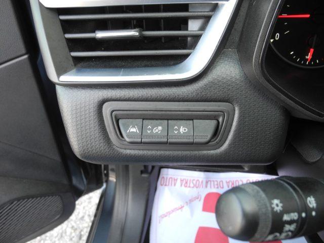 RENAULT Clio TCe 100cv GPL 5p. Zen -OK NEOPATENTATI- PRONTO USO