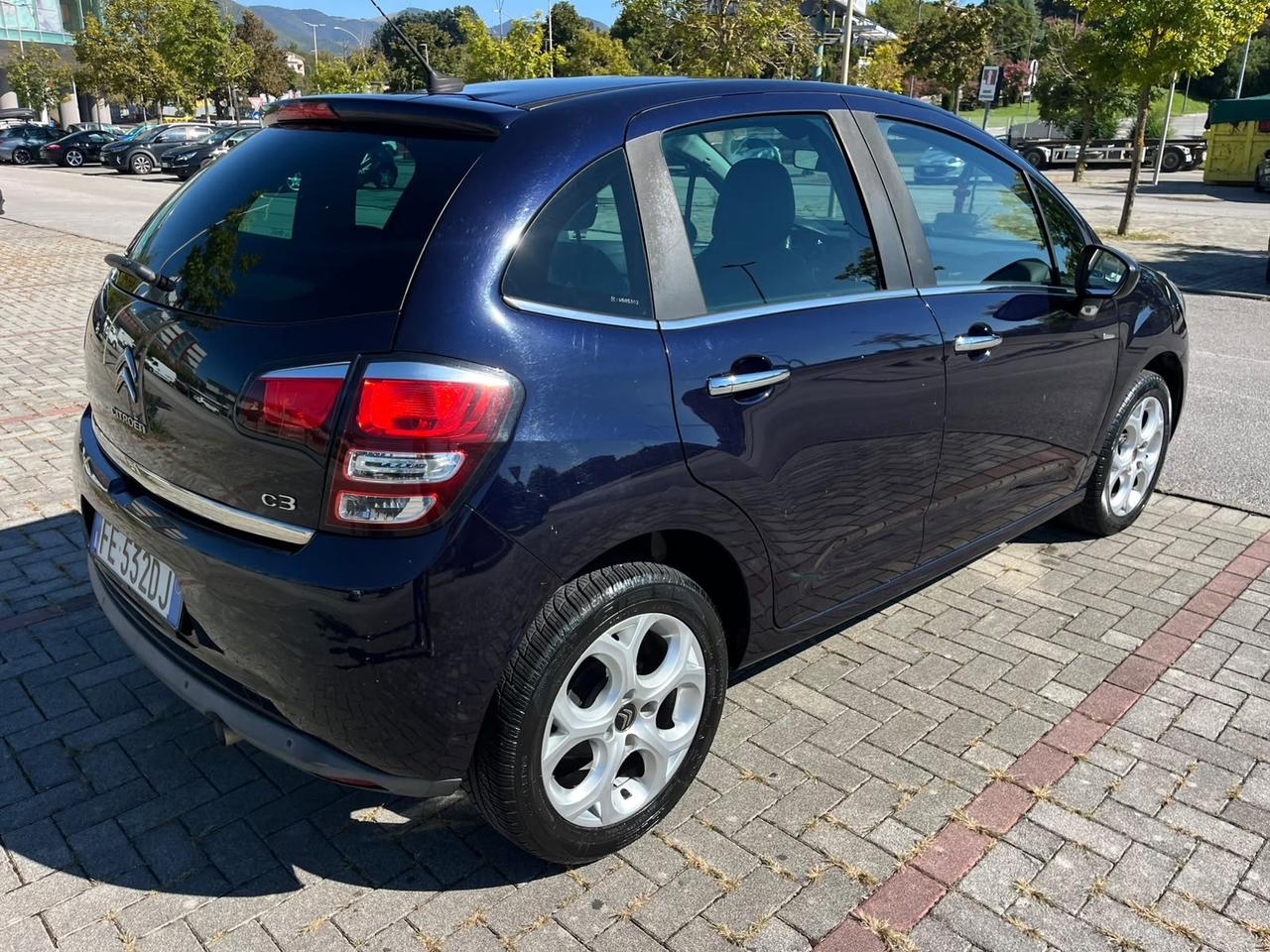 Citroen C3 BlueHDi 75 EXCLUSIVE