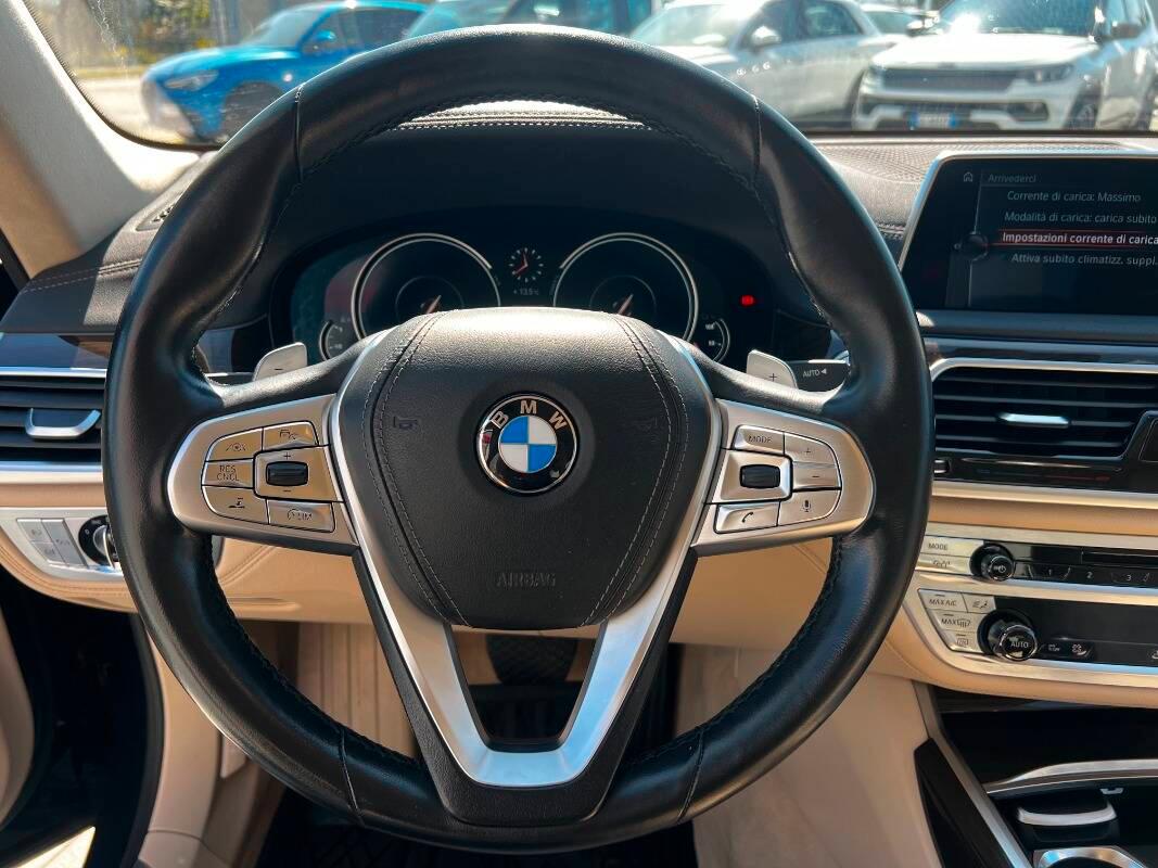 BMW Serie 7 740e Eccelsa auto
