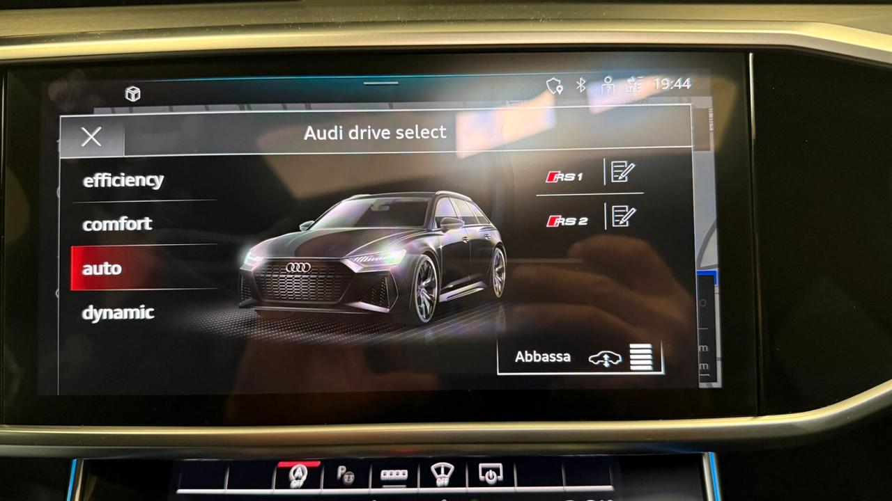 Audi RS6 RS 6 Avant 4.0 TFSI V8 quattro 2022