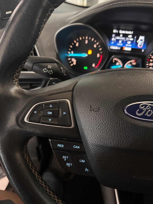 FORD Kuga 2.0 TDCI 150 CV S&S 4WD Powershift Vignale