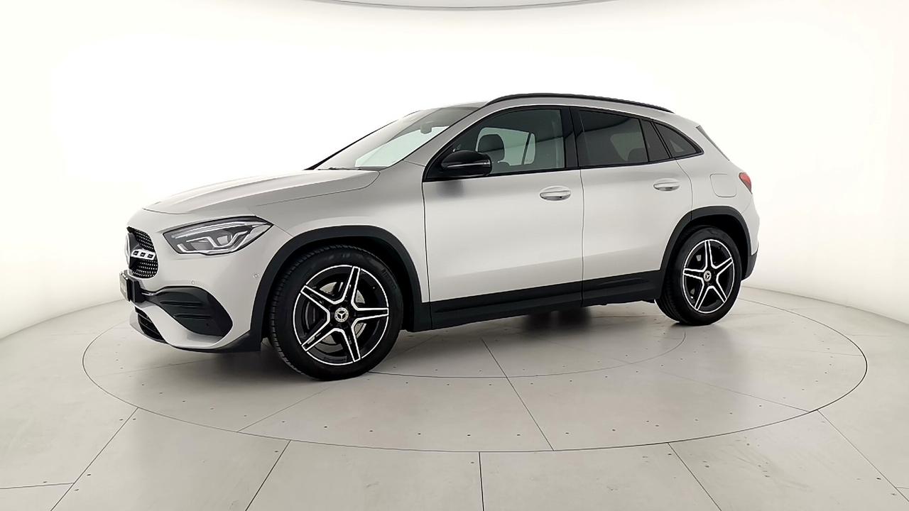 Mercedes-Benz GLA-H247 2020 - GLA 200 d Premium auto