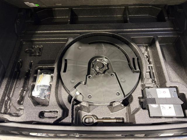 AUDI Q3 SPB/Sportback 35TDI S tronic S line Identity Black