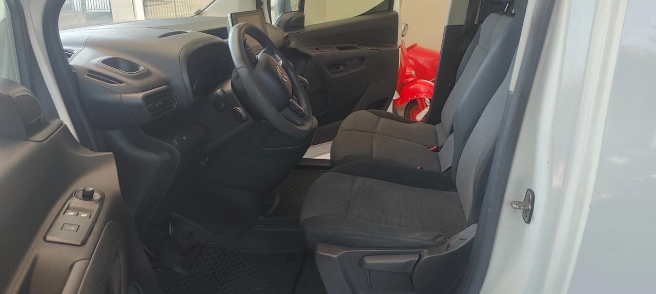 Citroen Berlingo BlueHDi 100 S&S Van XL Driver