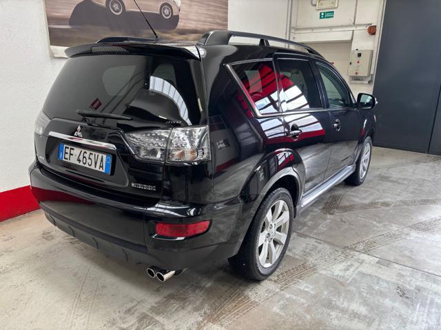 MITSUBISHI Outlander 2.2 DI-D 4X4