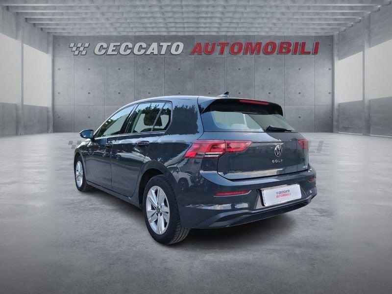 Volkswagen Golf 1.0 eTSI EVO DSG Life