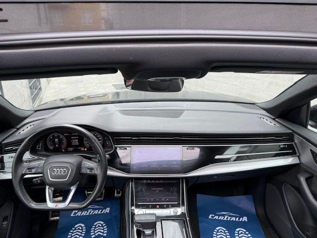 AUDI Q8 50 TDI 286 CV quattro tettuccio cerchi 22" D-TEMP