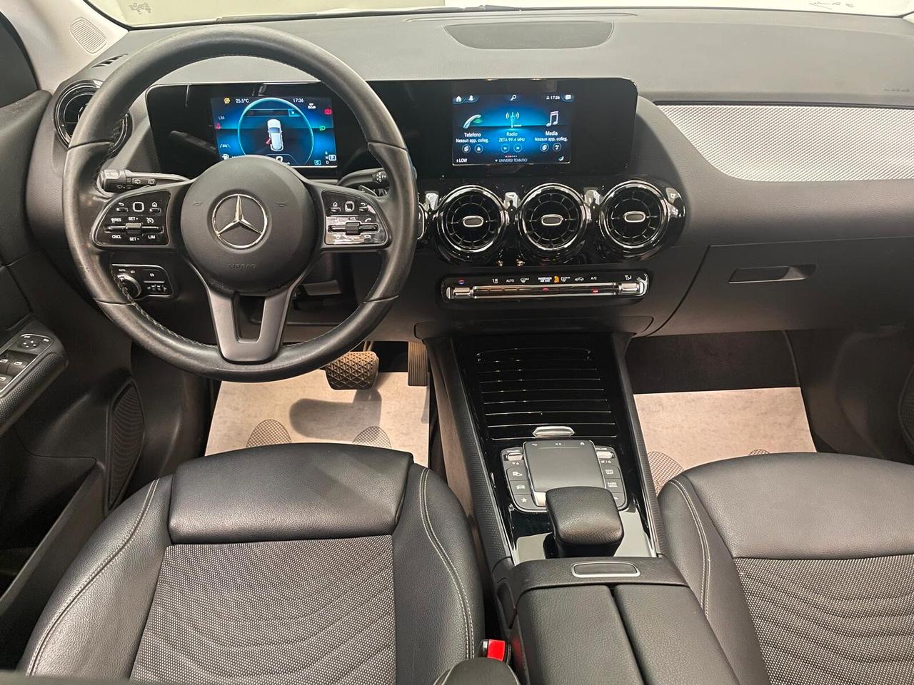 Mercedes-Benz GLA 180, 07/2023 2023 d Sport auto