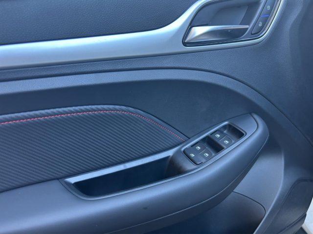 MG ZS Classic 1.5 VTi-tech Luxury PROMO CAR SERNITY