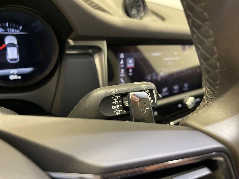 Porsche Macan 2.0 "Keyless entry"ACC*