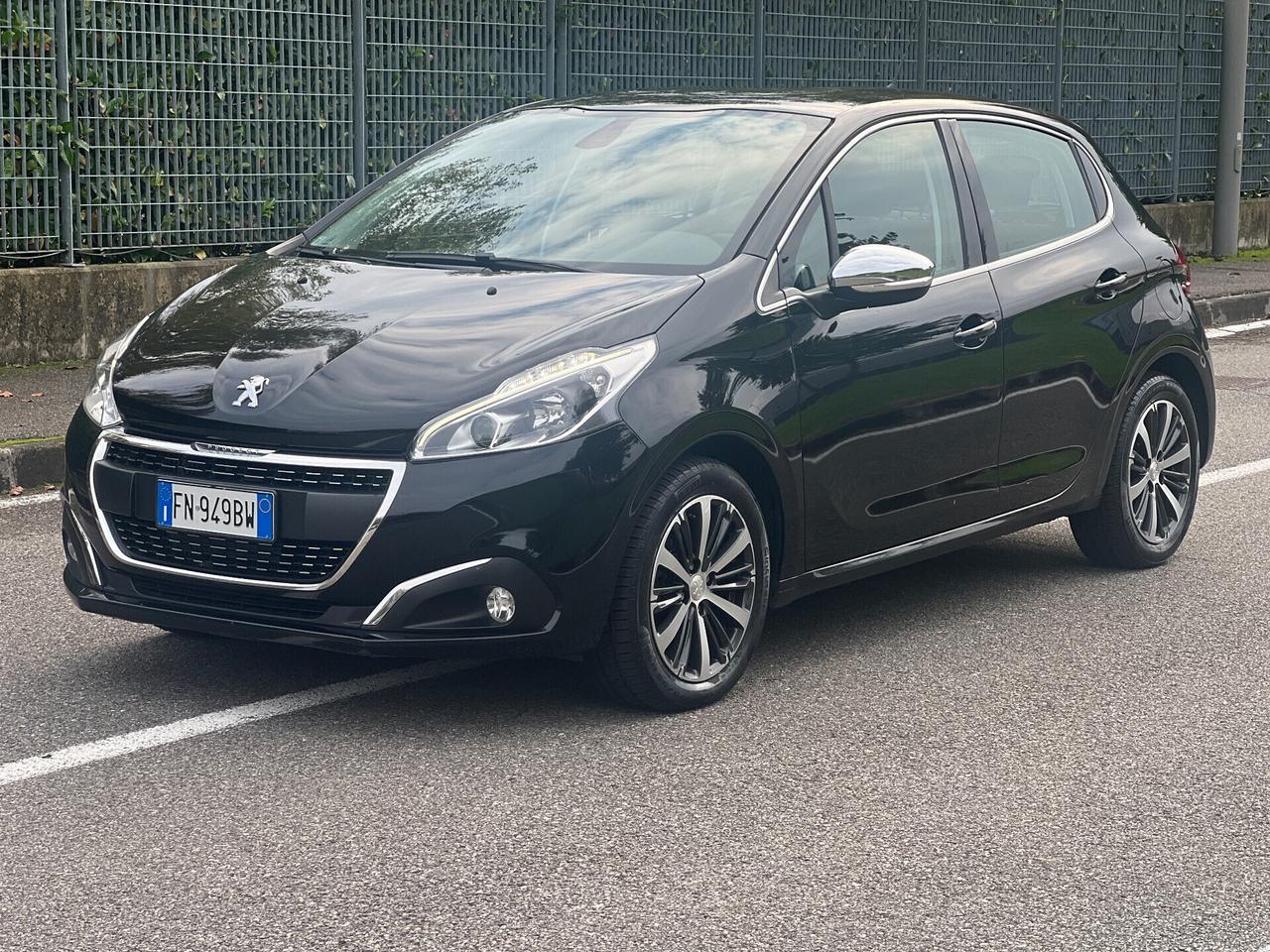 Peugeot 208 1.6 Diesel Ok Neopatentati