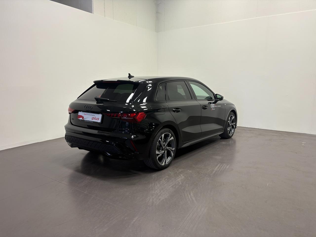 AUDI A3 SPORTBACK TFSI S-TRONIC S-LINE EDITION