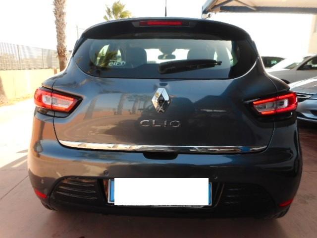 Renault Clio dCi 8V 90 CV EDC 5 porte Duel2