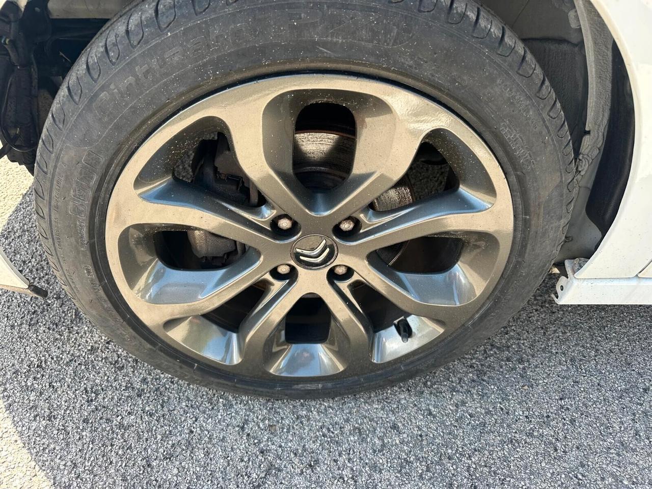 Citroen C3 1.6 HDi EXCLUSIVE STYLE