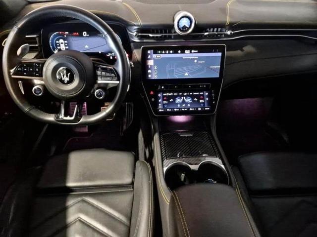 MASERATI Grecale MHEV 330 CV AWD MODENA Q4