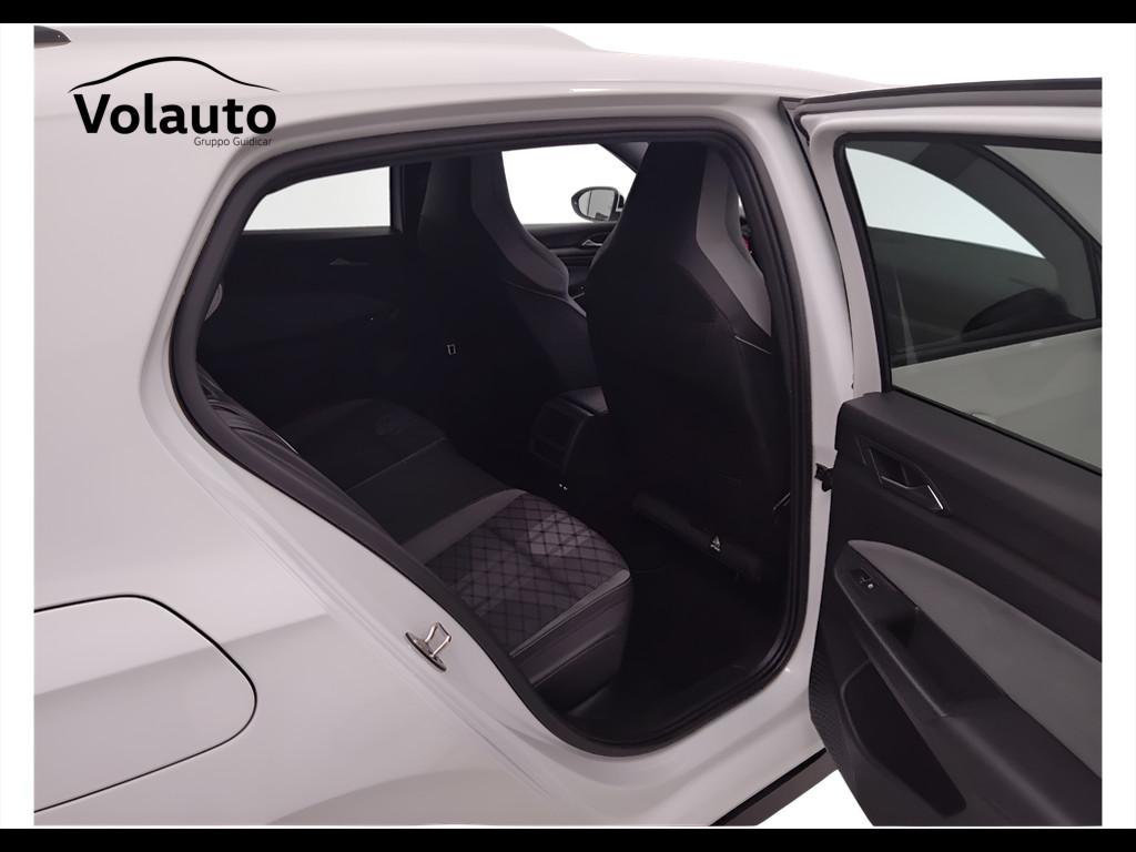 VOLKSWAGEN Golf VIII 2020 - Golf 1.5 etsi evo R-Line 130cv dsg