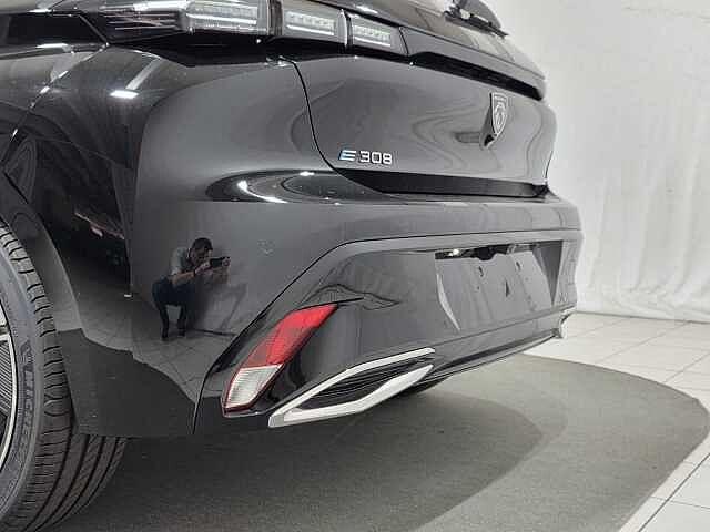 Peugeot 308 motore elettrico (54kWh) 156 CV Allure