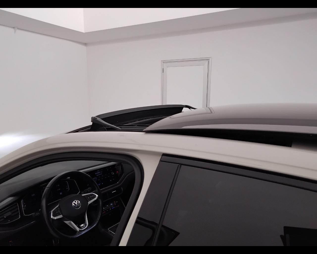 VOLKSWAGEN Taigo - Taigo 1.0 tsi R-Line 110cv