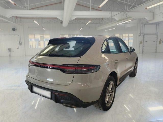 PORSCHE Macan 2.0